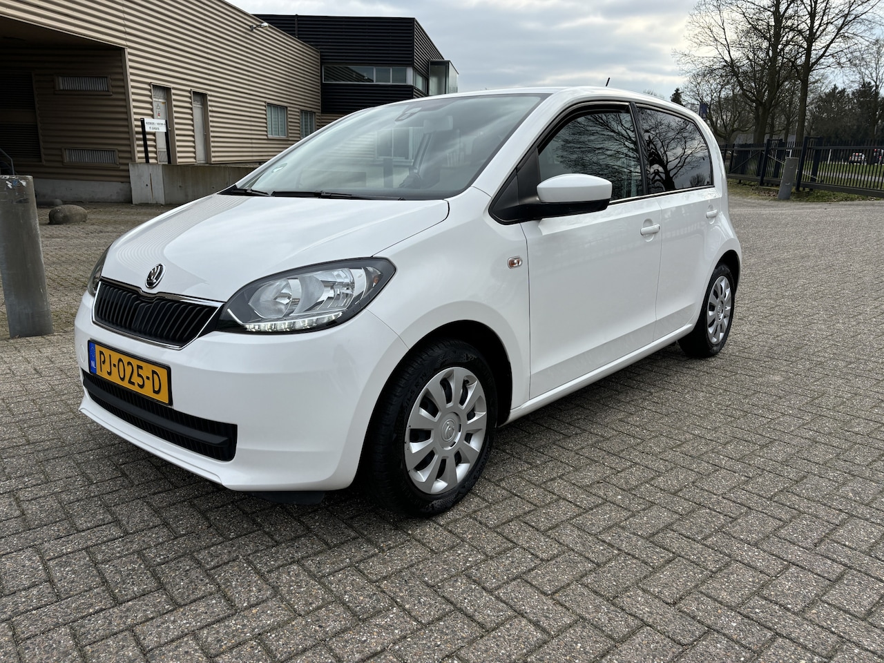 Skoda Citigo - 1.0 Greentech Ambition 5 Deurs [ airco,audio,cruise ] - AutoWereld.nl