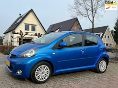 Toyota Aygo - 1.0-12V Dynamic Blue 77.000 km NL-AUTO-NAP