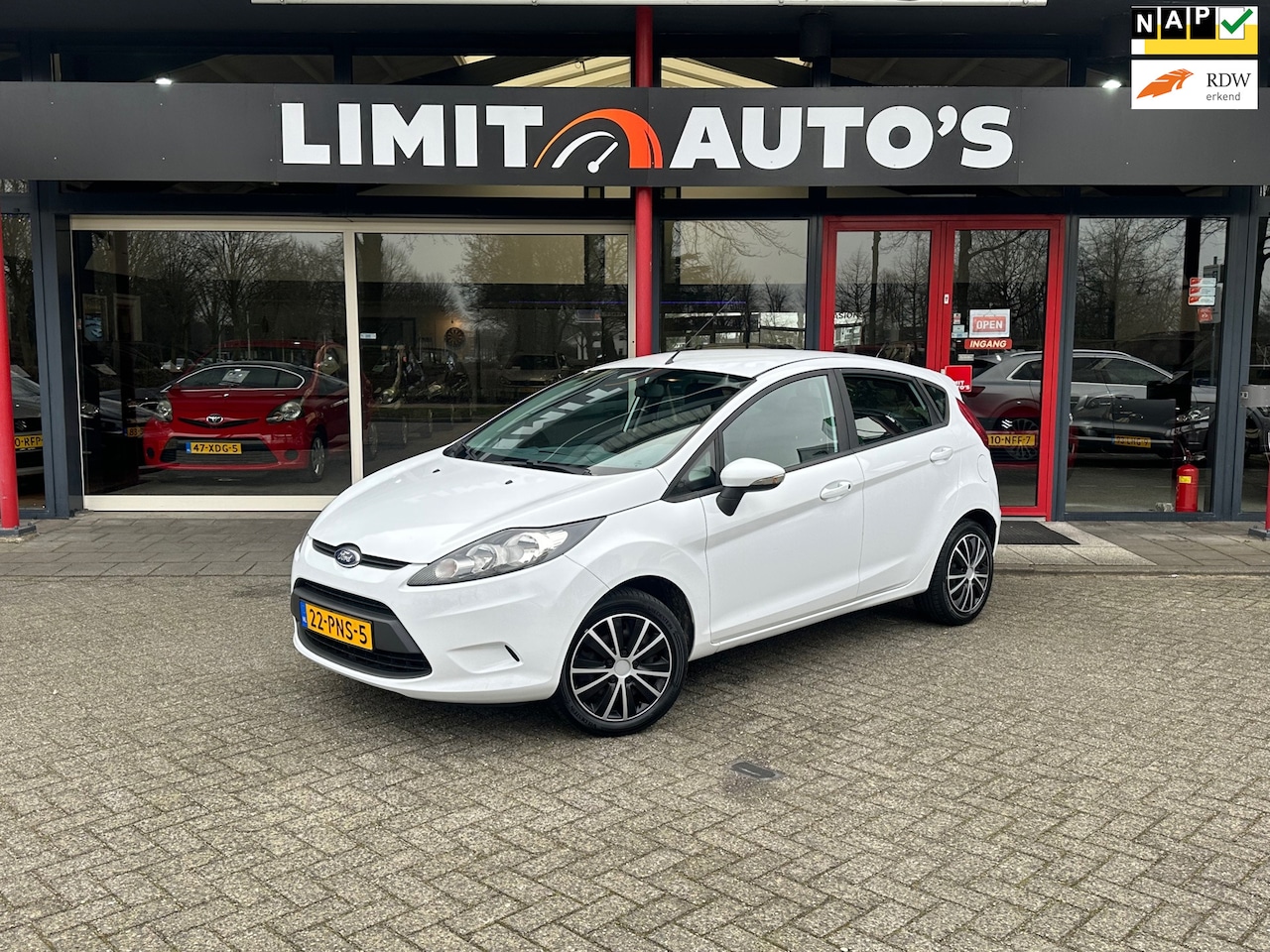 Ford Fiesta - 1.25 Limited Airco/El.ramen/5drs/Apk/Nap - AutoWereld.nl