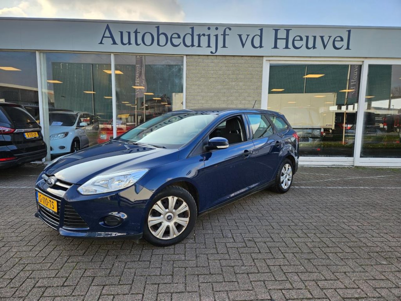 Ford Focus Wagon - 1.0 EcoBoost *Nieuwe Distributie*Rijklaar! - AutoWereld.nl