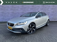 Volvo V40 Cross Country - T3 Momentum | Parkeerverwarming met timer | Stoelverwarming | Trekhaak | LED koplampen | 1