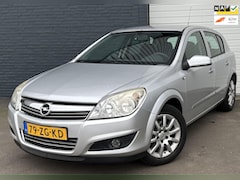 Opel Astra - 1.6 Temptation NWEAPK/AIRCO/VOLO-H/ELKPAK