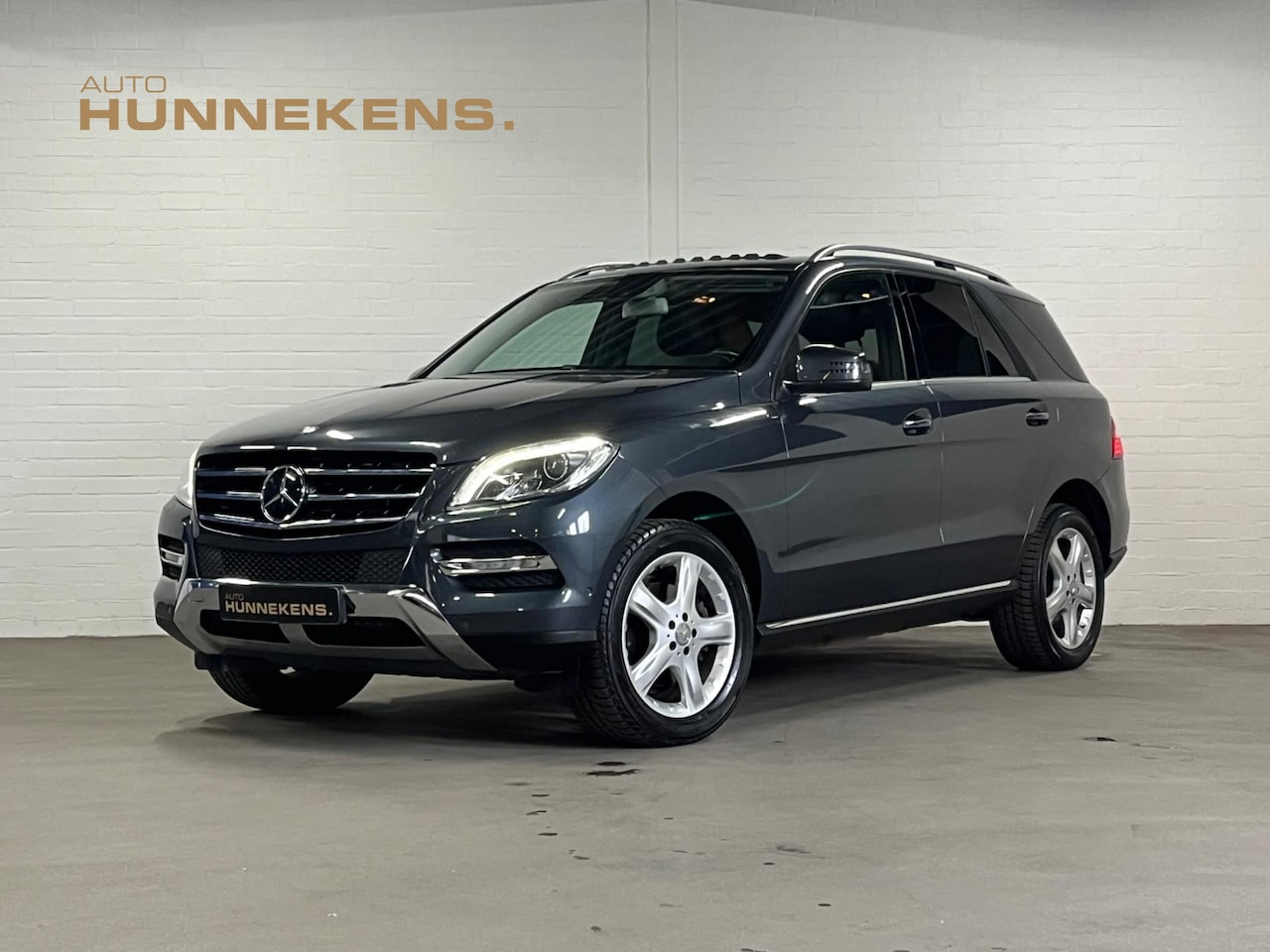 Mercedes-Benz M-klasse - 350 BlueTEC | Disctronic | Trekhaak | Open dak | Leder | Memory | Stoel-/Stuurwiel verwarm - AutoWereld.nl