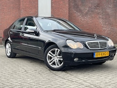 Mercedes-Benz C-klasse - 180 K. Classic|AUTOMAAT|SCHUIFDAK|AIRCO|APK