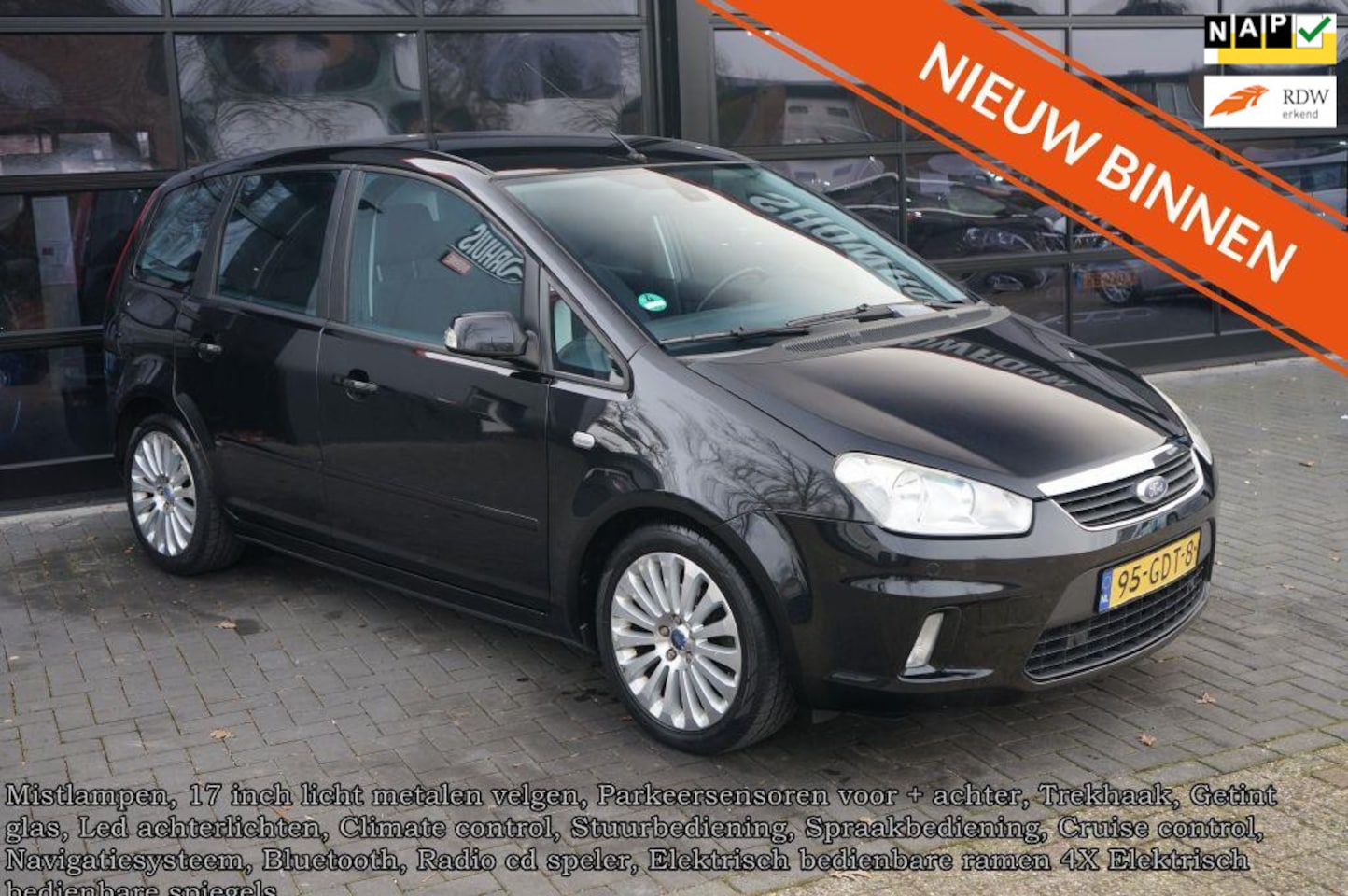 Ford C-Max - 1.8-16V Titanium 1.8-16V Titanium, Clima, CC, Navi, PDC, Trekhaak, 17 inch - AutoWereld.nl