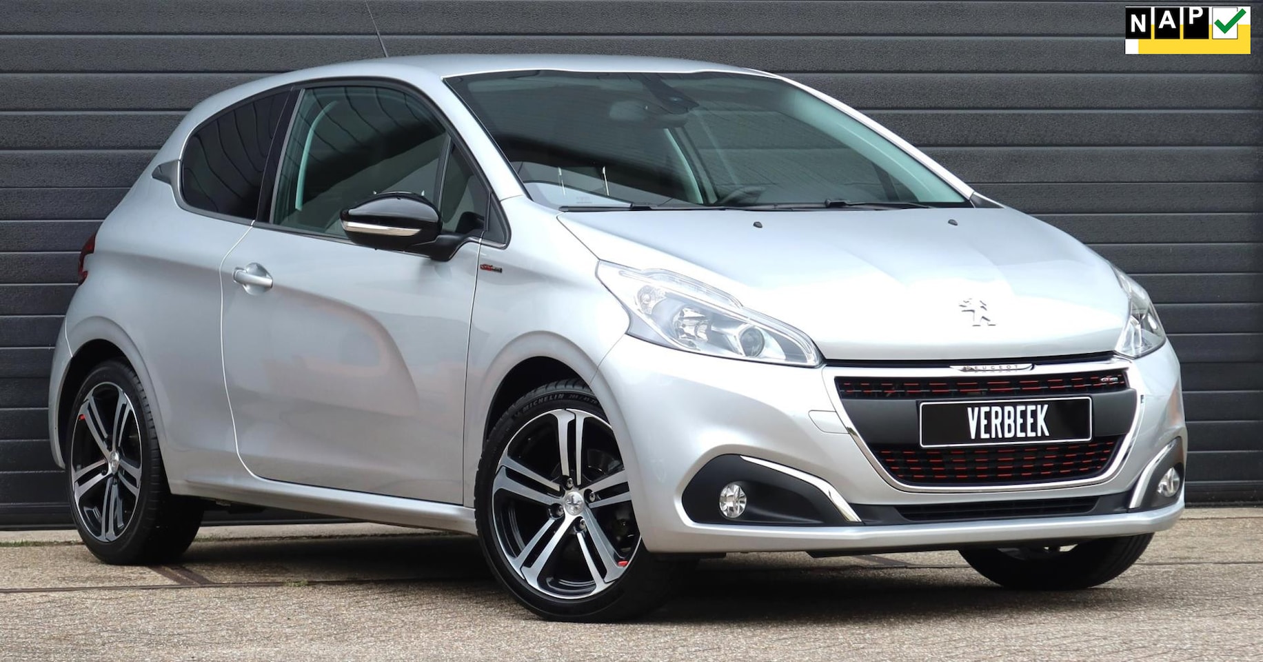 Peugeot 208 - 1.2 PureTech GT-line Navi/Leder/Clima/Cruise/Luxe! - AutoWereld.nl