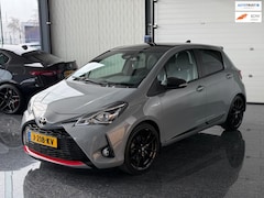 Toyota Yaris - 1.5 Hybrid Dynamic GR Sport Grijs 2019