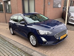 Ford Focus Wagon - 1.0 EcoBoost Titanium Business