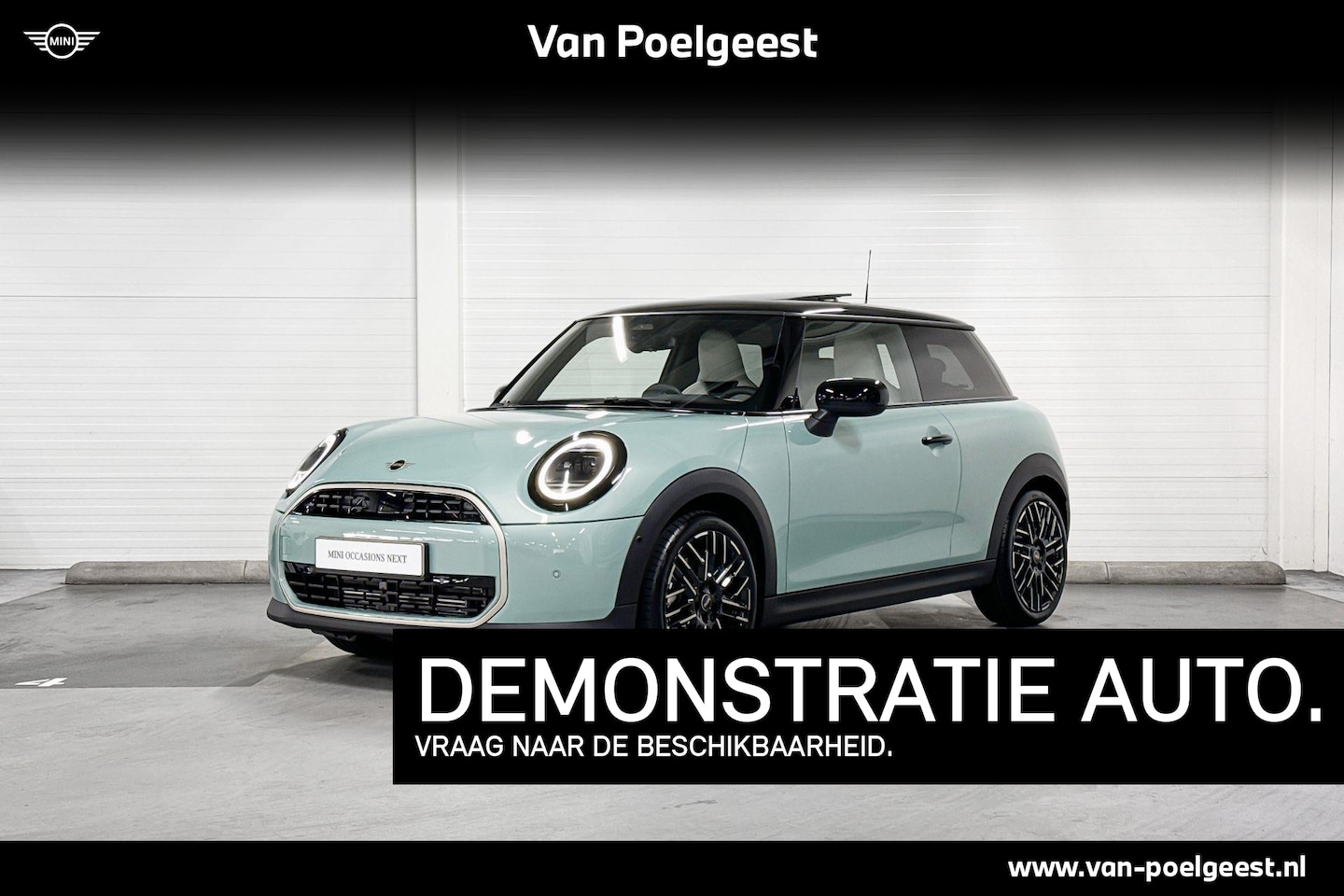 MINI Cooper - C | Favoured Trim | Pakket M | 18" Night Flash Spoke 2-tone - AutoWereld.nl