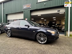 BMW 5-serie - 523i Executive Automaat leder CarPlay Youngtimer