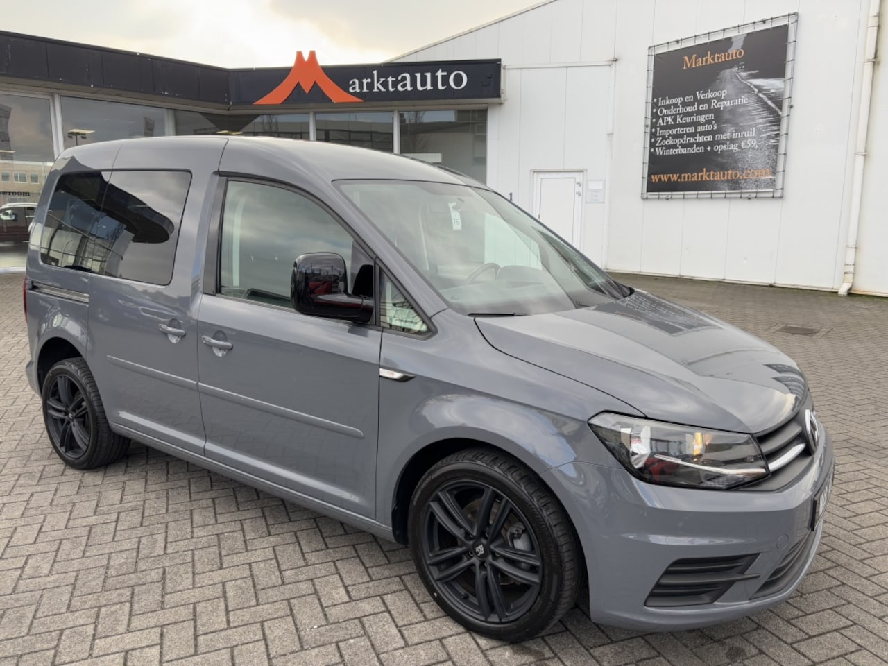 Volkswagen Caddy - 1.0 TSI Comfortline Navi Cruise Parkeersensoren - AutoWereld.nl