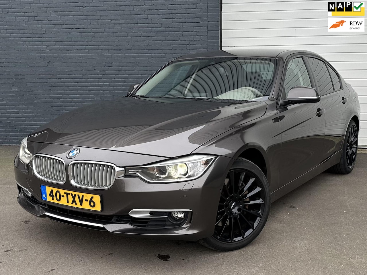 BMW 3-serie - 335i High Executive MOTORREVISIE/HEADUP/6CILL/LEDER - AutoWereld.nl