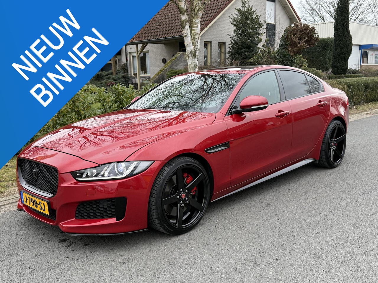 Jaguar XE - 3.0 S V6 Supercharged 340PK Pano•Leder - AutoWereld.nl