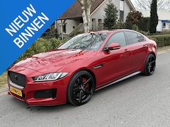 Jaguar XE - 3.0 S V6 Supercharged 340PK Pano•Leder