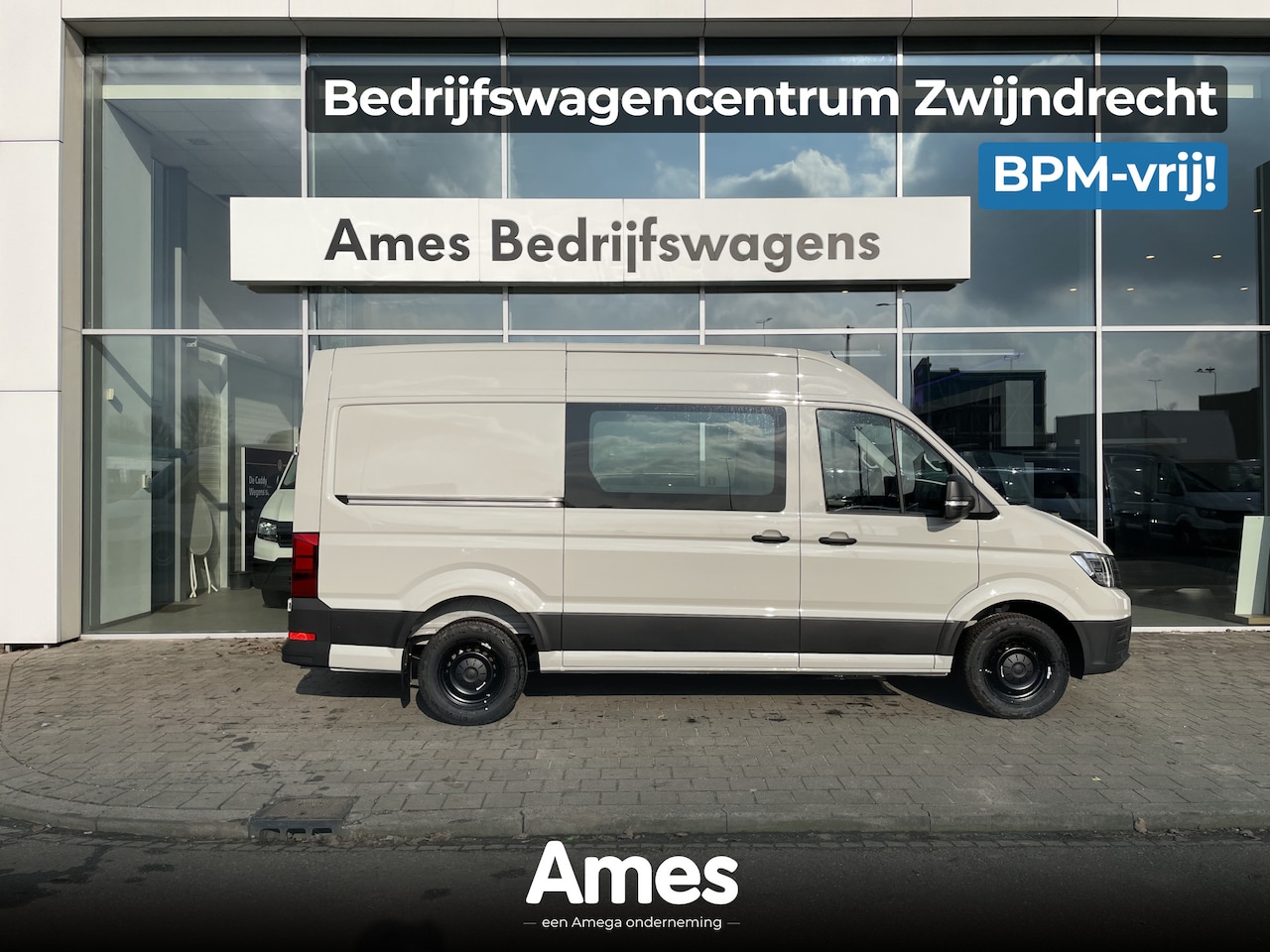 Volkswagen Crafter - 35 2.0 TDI 140 Pk | L3H3 | Trekhaak | App connect | Diverse ombouw mogelijkheden toepasbaa - AutoWereld.nl