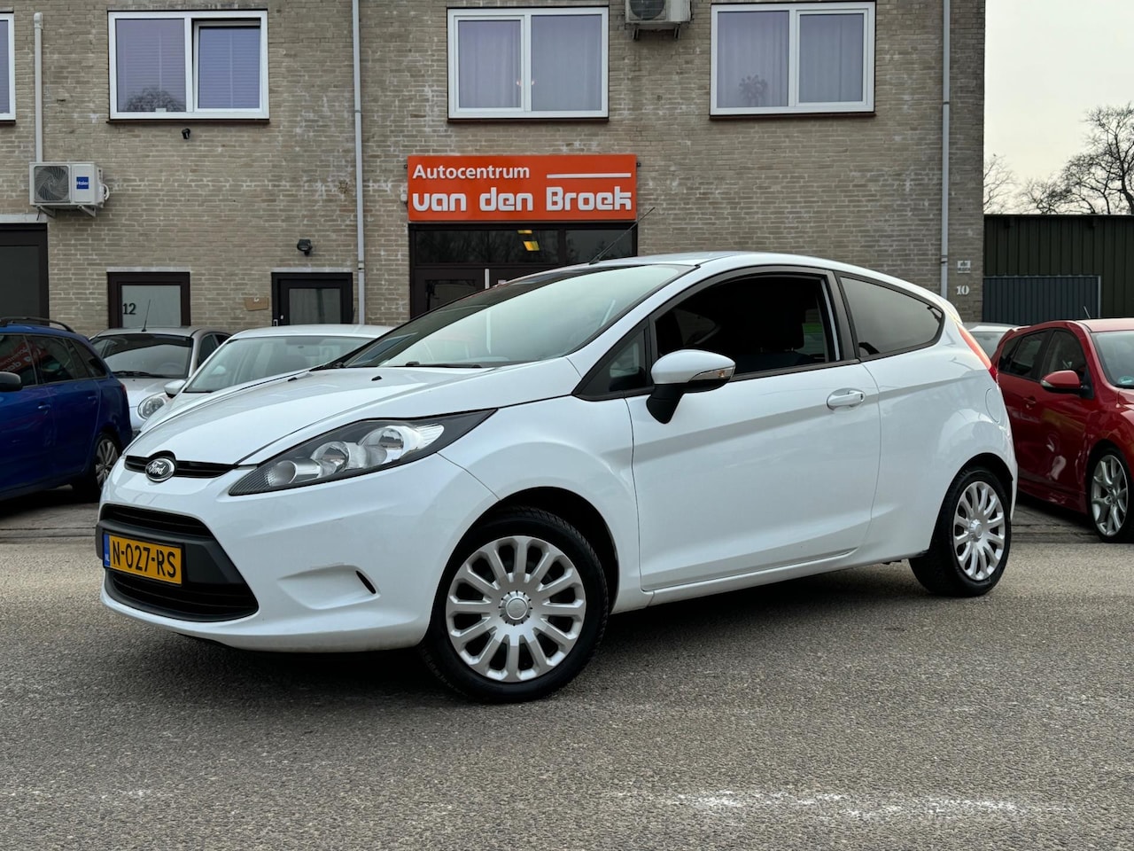 Ford Fiesta - 1.4 Trend 97Pk Airco Stoelverwarming Elec Pakket Nw Apk - AutoWereld.nl