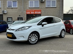 Ford Fiesta - 1.4 Trend 97Pk Airco Stoelverwarming Elec Pakket Nw Apk