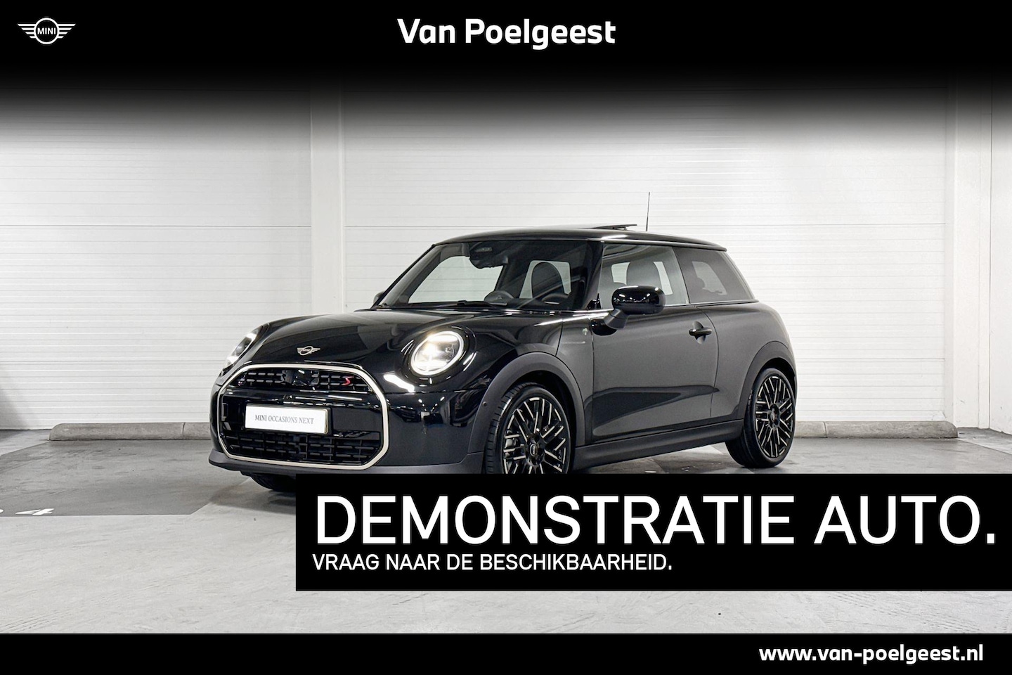 MINI Cooper S - | Favoured Trim| Pakket XL | 18" Night Flash Spoke two-tone - AutoWereld.nl