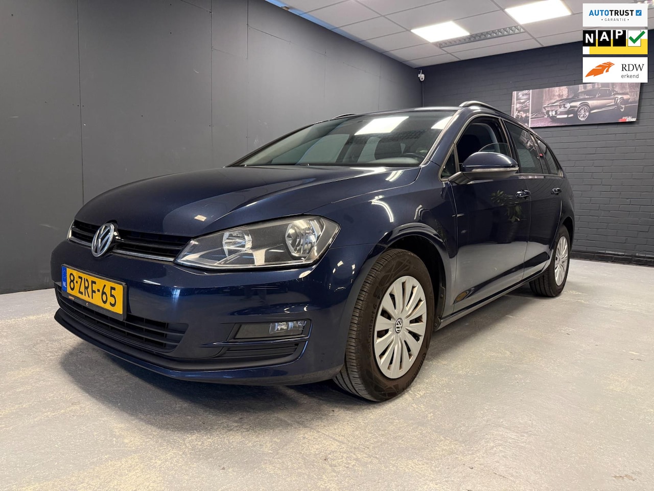 Volkswagen Golf Variant - 1.6 TDI NAVI DSG AIRCO 1E EIGENAAR - AutoWereld.nl