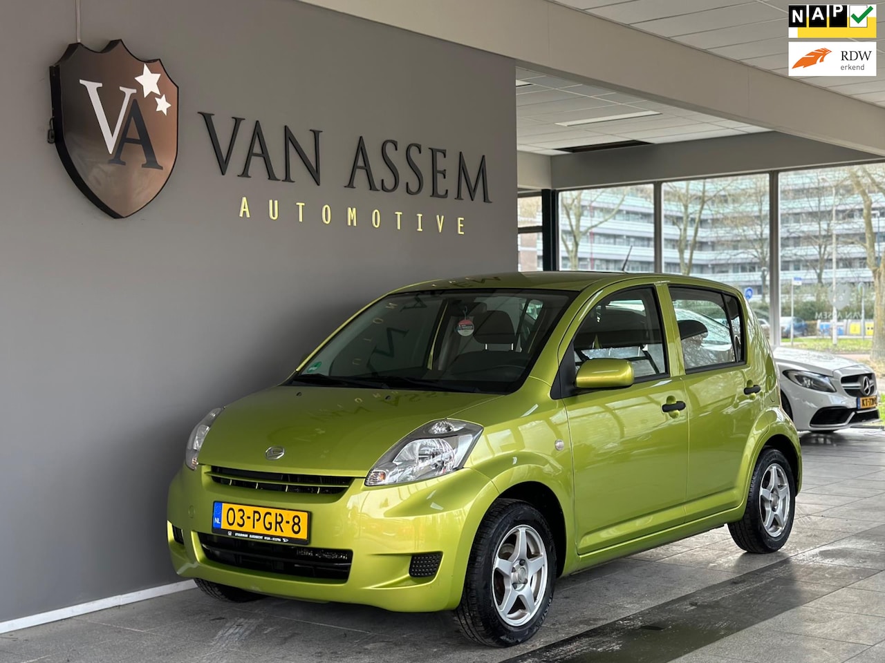 Daihatsu Sirion 2 - 1.0-12V Trend|1e EIG|NWE APK - AutoWereld.nl