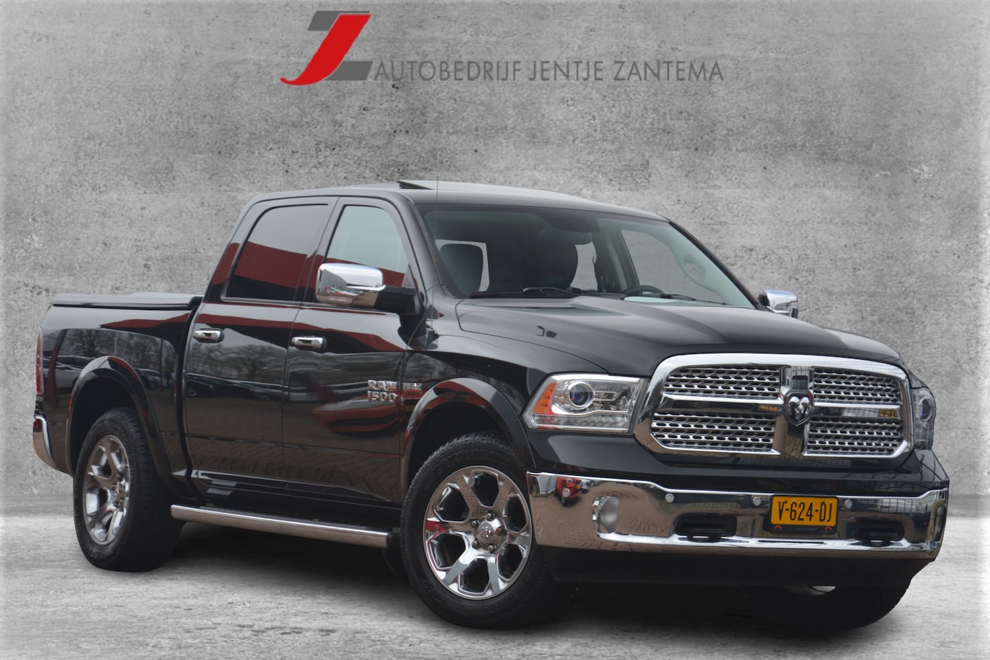 Dodge Ram 1500 - 5.7 V8 Quad Cab 6'4 Laramie | Navigatie | Sxhuif-kanteldak | Stoel+stuurverwarming | Camer - AutoWereld.nl