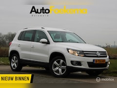 Volkswagen Tiguan - 1.4 TSI Sport&Style UITKLAPBARE TREKHAAK NAVI AIRCO