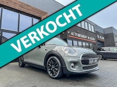 MINI Cooper - 1.5 Business 5 deurs 136pk/NL auto/Nardo/Navi/Topstaat