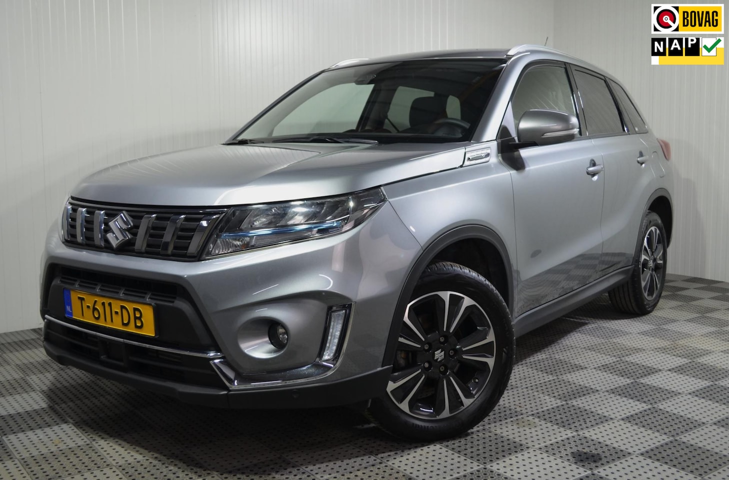 Suzuki Vitara - 1.4 Boosterjet Comfort Smart Hybrid / Stoelverw. / Camera. - AutoWereld.nl