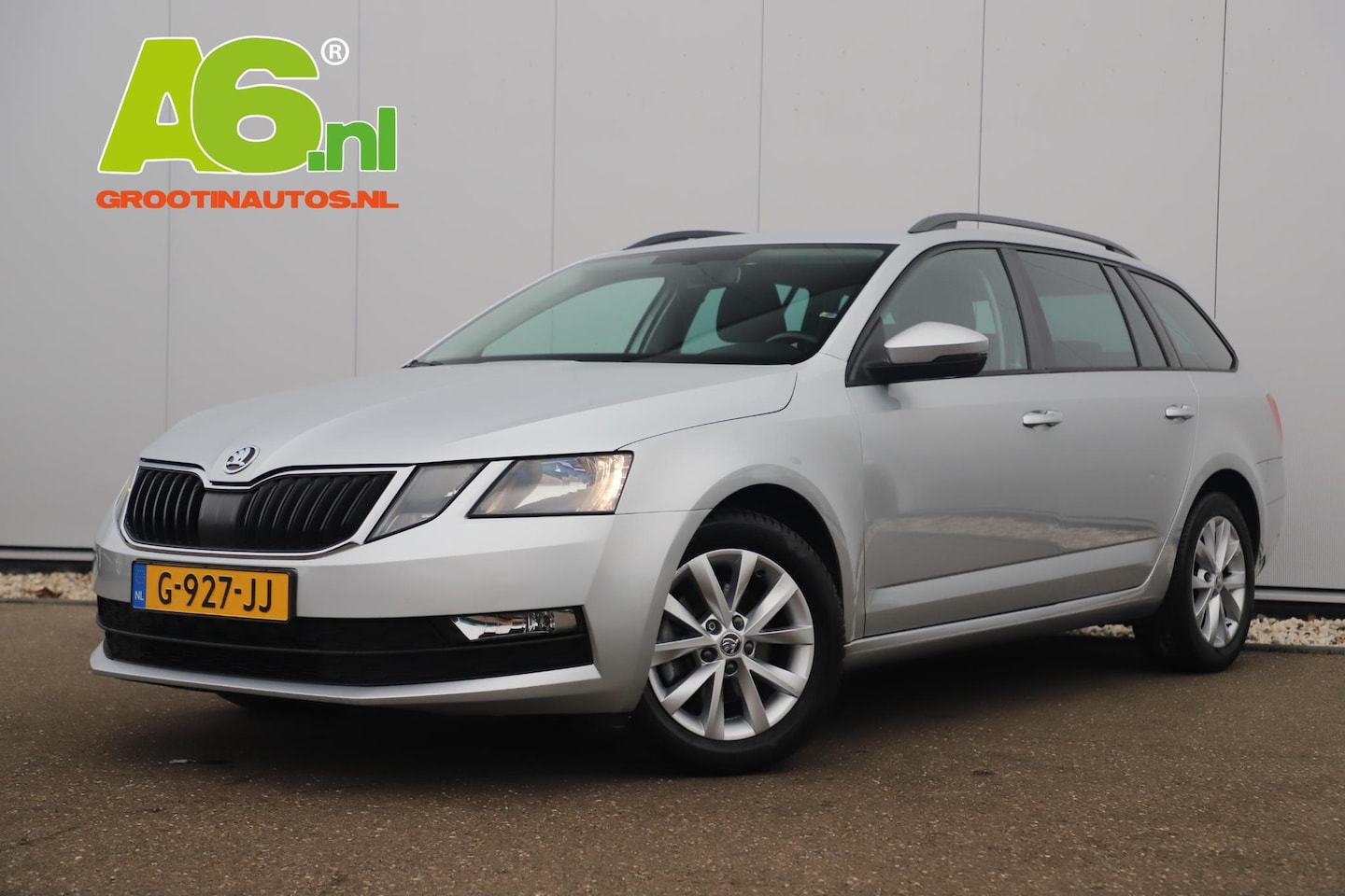 Skoda Octavia Combi - 1.0 TSI Business Edition 116PK Navigatie Camera Carplay Android Clima Adaptive Cruise 16 i - AutoWereld.nl