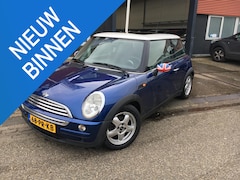 MINI Cooper - 1.6 Chili Airco | Climate Controle | Centrale vergrendeling | Elektrisch bediende ramen vo