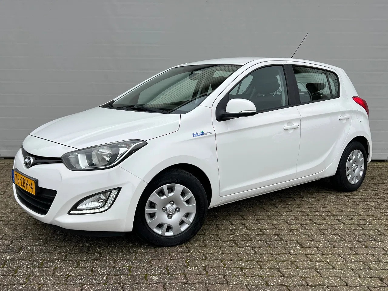 Hyundai i20 - 1.2 i-Motion 1.2 i-Motion, Facelift, AIrco, NL auto in nieuwstaat! - AutoWereld.nl