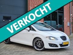 Seat Leon - 1.8 TFSI Style 1e Eignr|Automaat|Xenon|Navi|Lmv|Nap|Boekjes