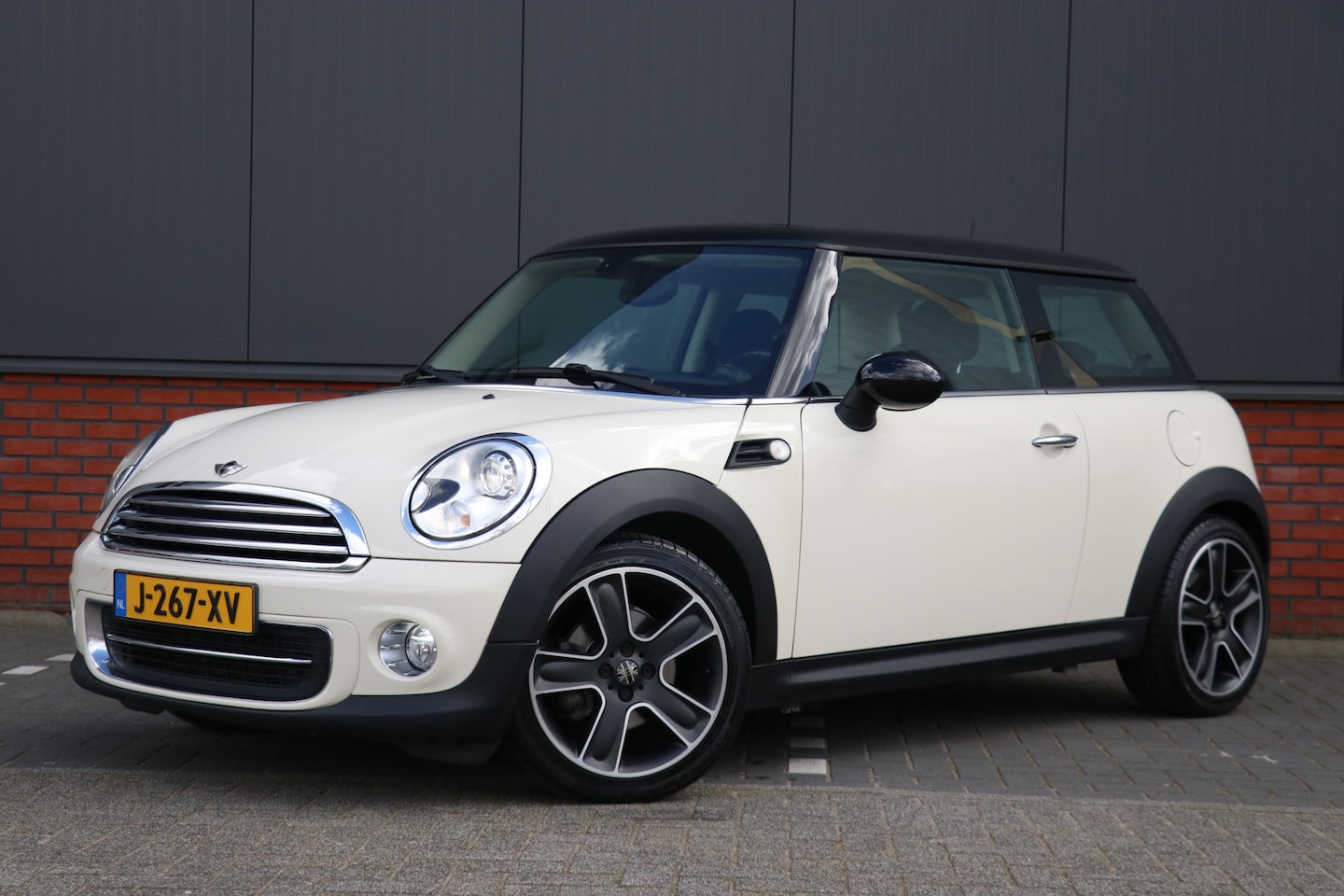 MINI Cooper - Mini 1.6 Business Line - AutoWereld.nl