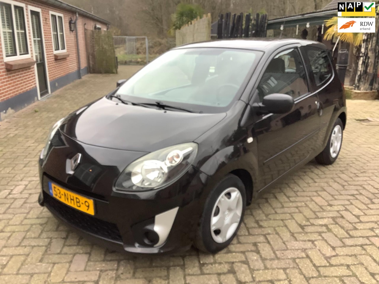 Renault Twingo - 1.2-16V Authentique nieuwe apk tot 2-2026 - AutoWereld.nl