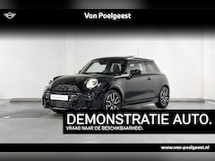 MINI Cooper S - | John Cooper Works Trim | Pakket XL | 18" John Cooper Works Lap Spoke two-tone