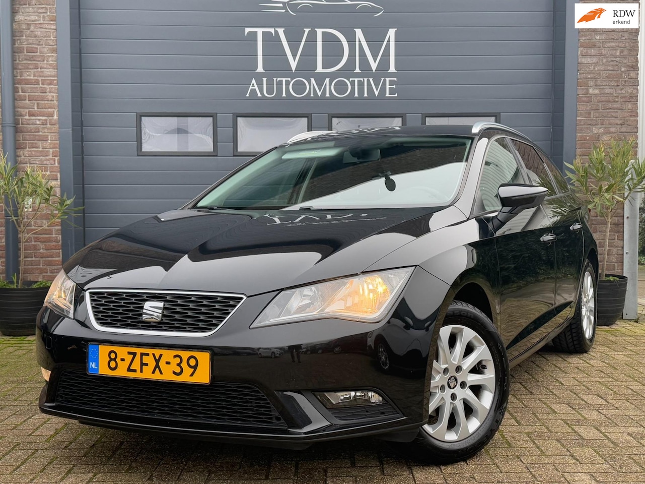 Seat Leon ST - 1.2 TSI Reference Business Airco, Trekhaak, Cruise - AutoWereld.nl