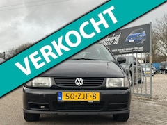 Volkswagen Polo - 1.4 Inruil koopje 5-DRS Airco