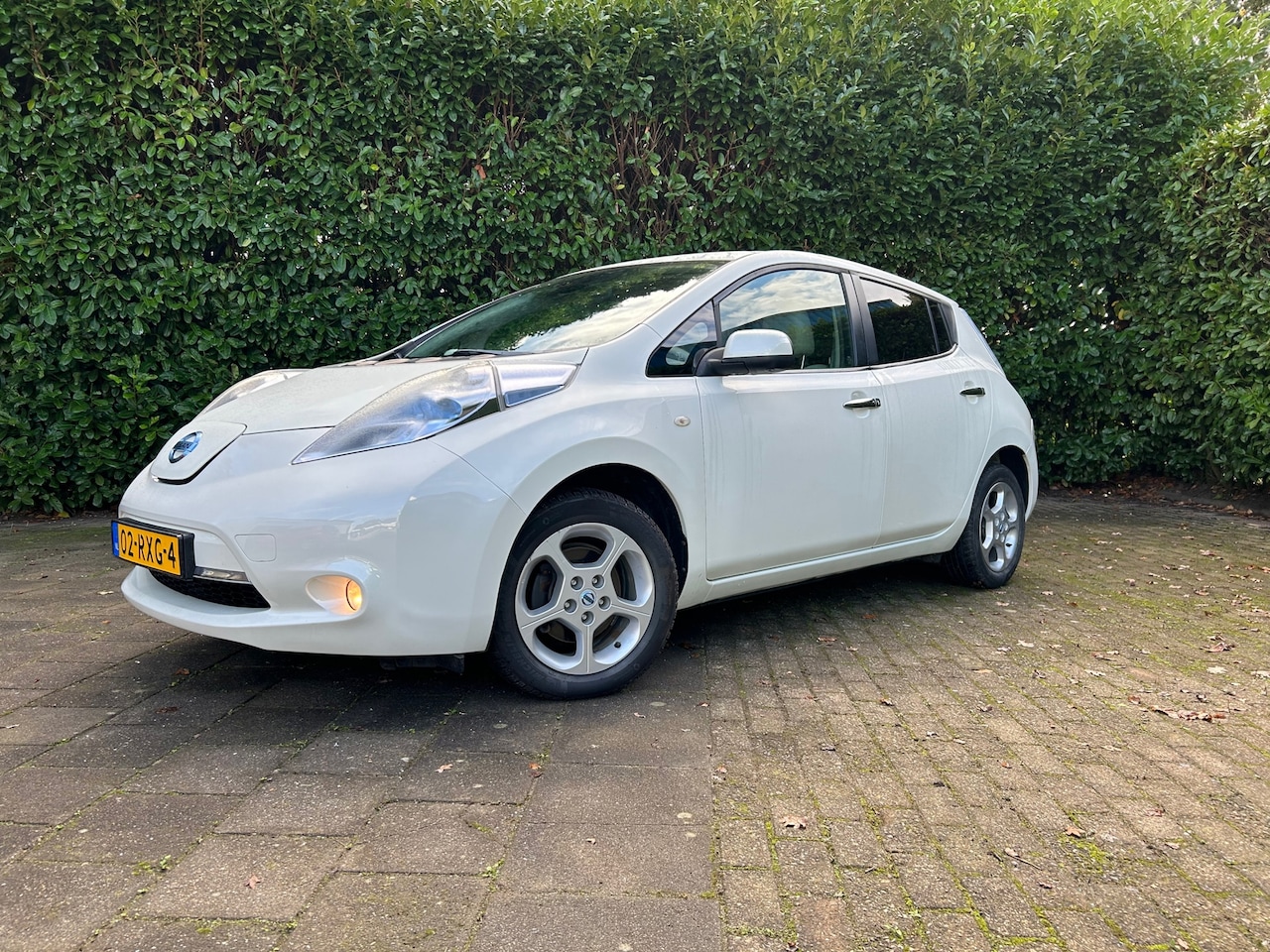 Nissan LEAF - Base 24 kWh [ Navi Camera Clima Cruise ] - AutoWereld.nl