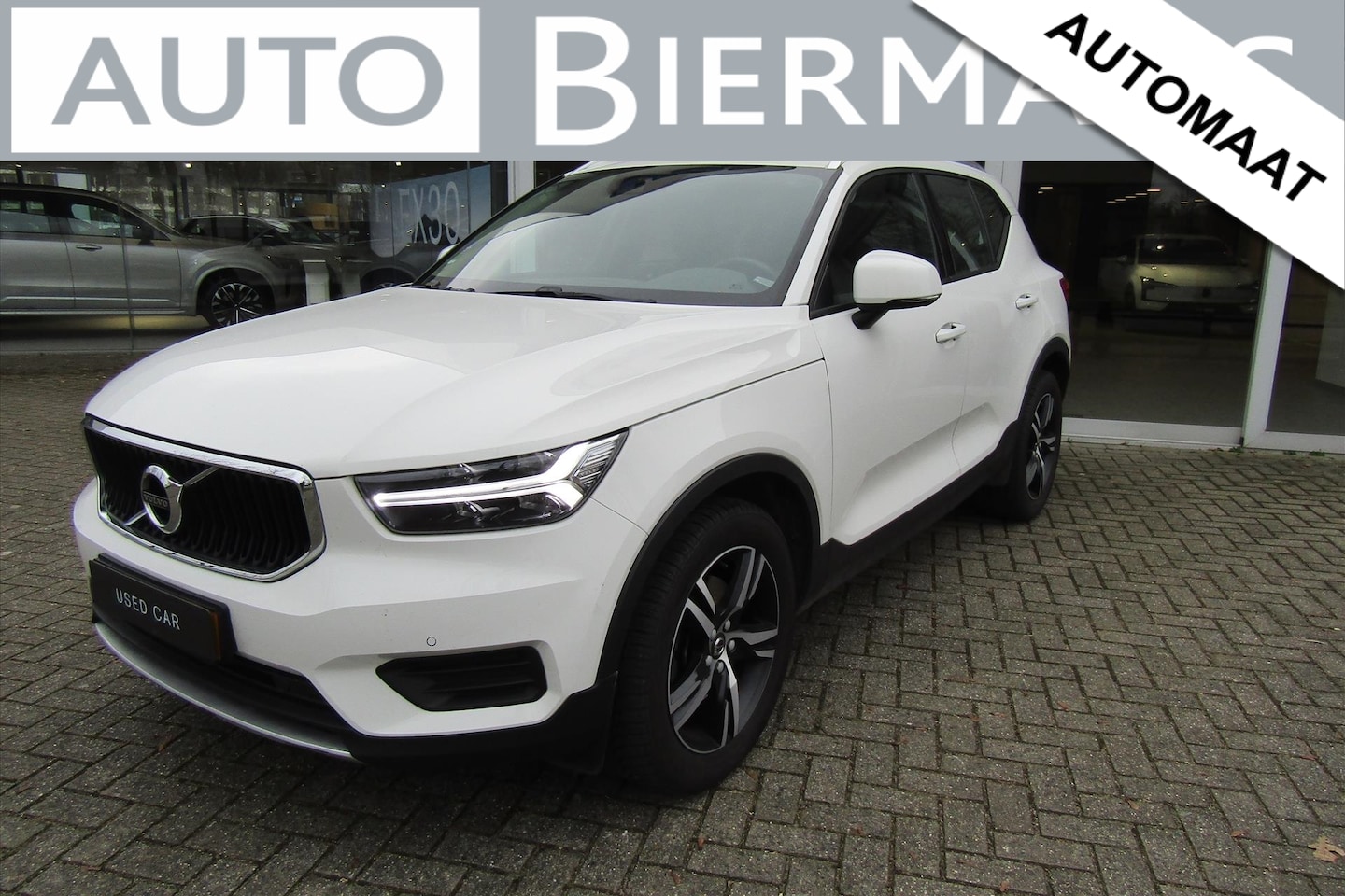 Volvo XC40 - T4 GEARTRONIC MOMENTUM | NAVIGATIE | 1E EIGENAAR - AutoWereld.nl