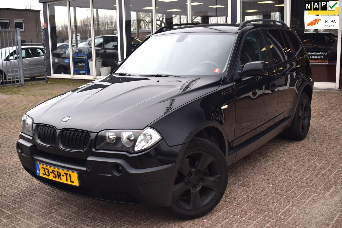 BMW X3 - 2.0i Executive CLIMATE CONTROL |STOELVERWARMING | CRUISE CONTROL |LEDER BEKLEDING - AutoWereld.nl