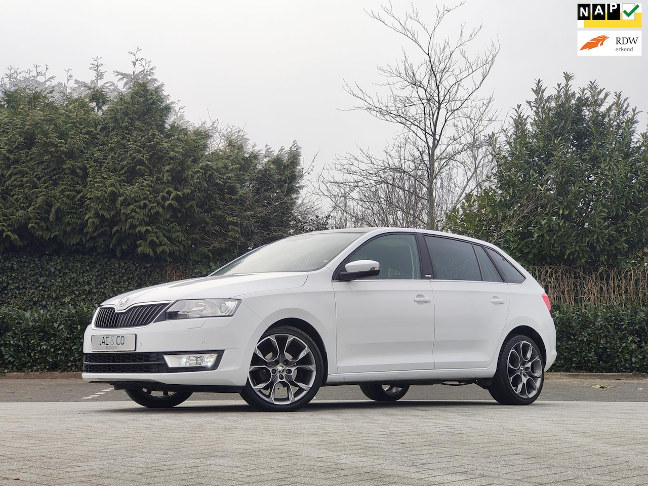 Skoda Rapid Spaceback - 1.2 TSI Greentech JOY Stoelverwarming NAP - AutoWereld.nl