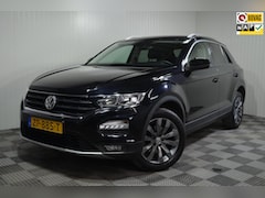 Volkswagen T-Roc - 1.0 TSI Style / Adap. Cruise / Carplay / Trekhaak / NL auto