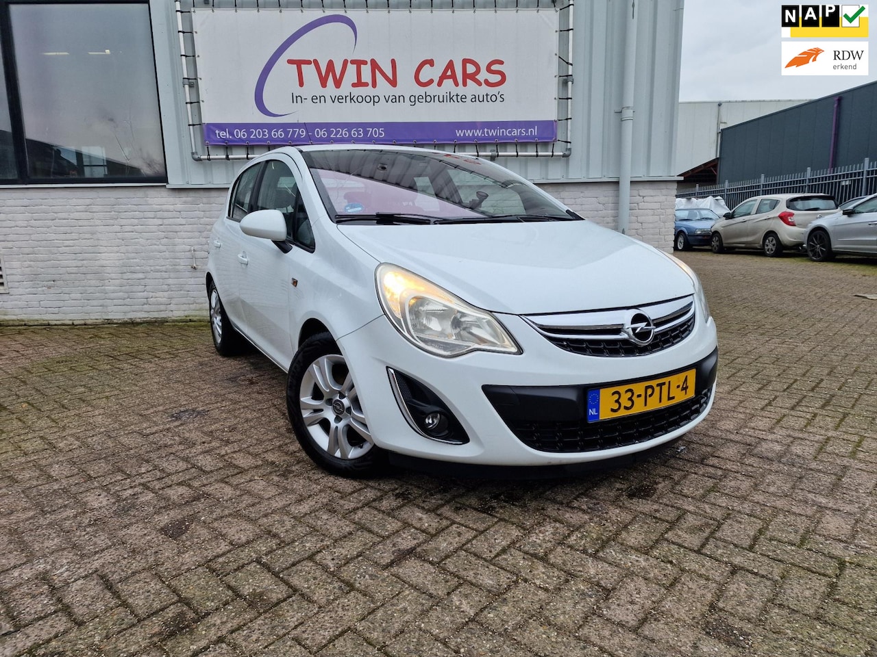 Opel Corsa - 1.3 CDTi EcoFlex S/S Cosmo 5drs airco - AutoWereld.nl