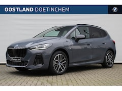 BMW 2-serie Active Tourer - 225e xDrive M Sport Automaat / Panoramadak / Trekhaak / M Adaptief onderstel / Adaptieve L