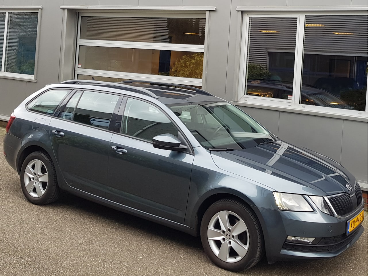 Skoda Octavia Combi - 1.4 Tsi 150Pk Aut 1e Eig Navi Cruise Ecc - AutoWereld.nl