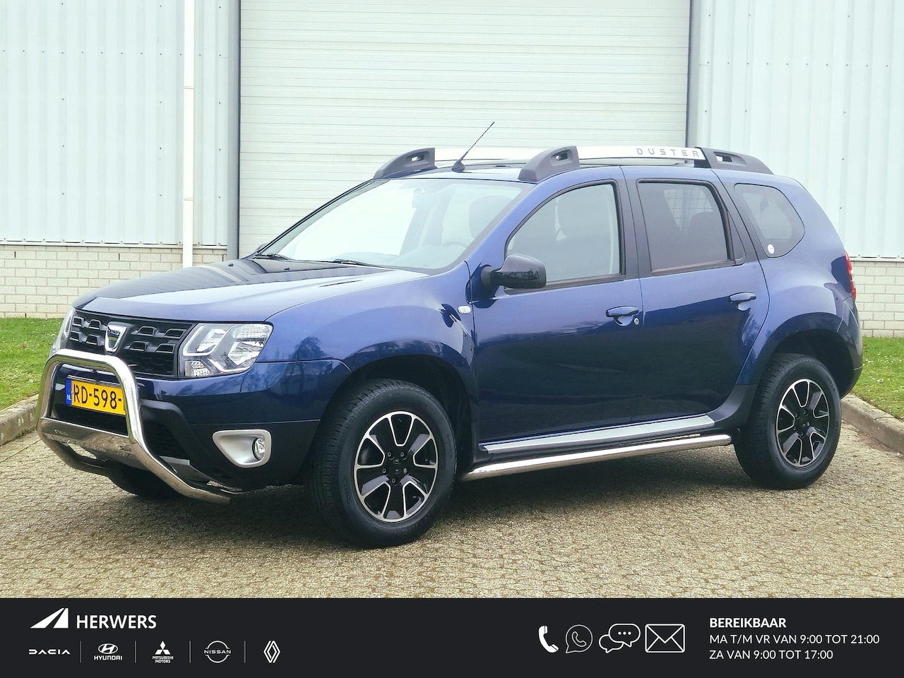 Dacia Duster - 4x2 Blackshadow / 1e Eigenaar / Achteruitrijcamera / Stoelverwarming / Navigatie / Cruise - AutoWereld.nl