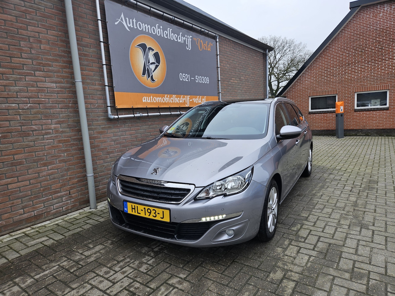 Peugeot 308 SW - 1.6 BlueHDI Blue Lease Executive Pack 1.6 BlueHDI Blue Lease Executive Pack - AutoWereld.nl