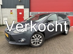 Ford Focus Wagon - 1.0 EcoBoost Titanium NWE D-RIEM / TREKHAAK / NAVI / CLIMA / PDC / BLUETOOTH / CRUISE / NL