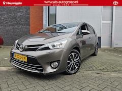 Toyota Verso - 1.8 VVT-i SkyView Edition , panodak, trekhaak, navigatie, de allerlaatste geproduceerd