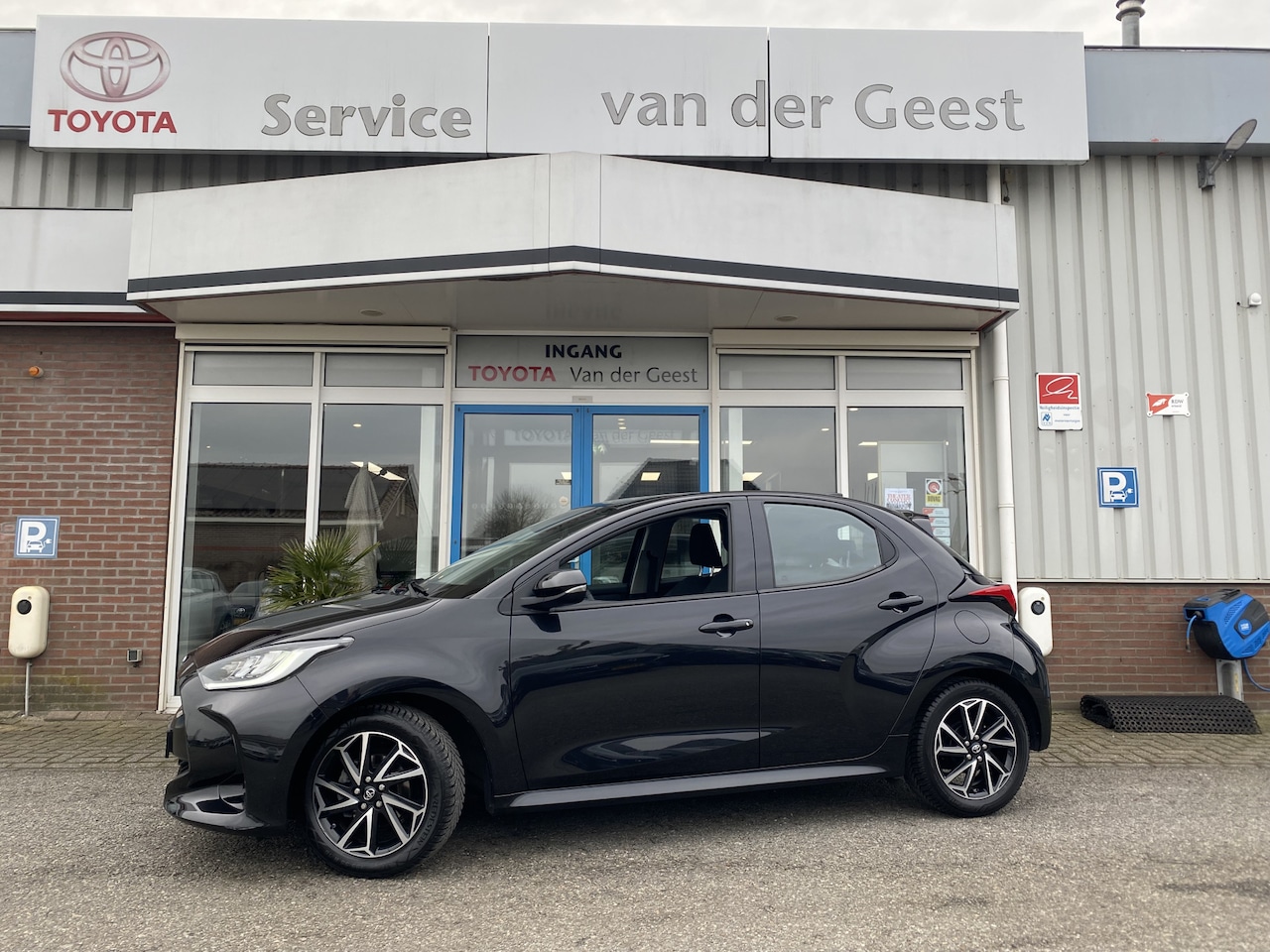 Toyota Yaris - 1.5 VVT-i Dynamic 1.5 VVT-i Dynamic - AutoWereld.nl